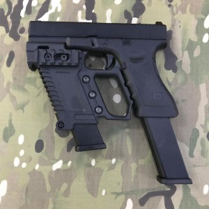 Передняя рукоять/держатель магазина для пистолетов Glock черная